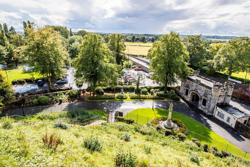 Castle Hotel Tamworth Buitenkant foto