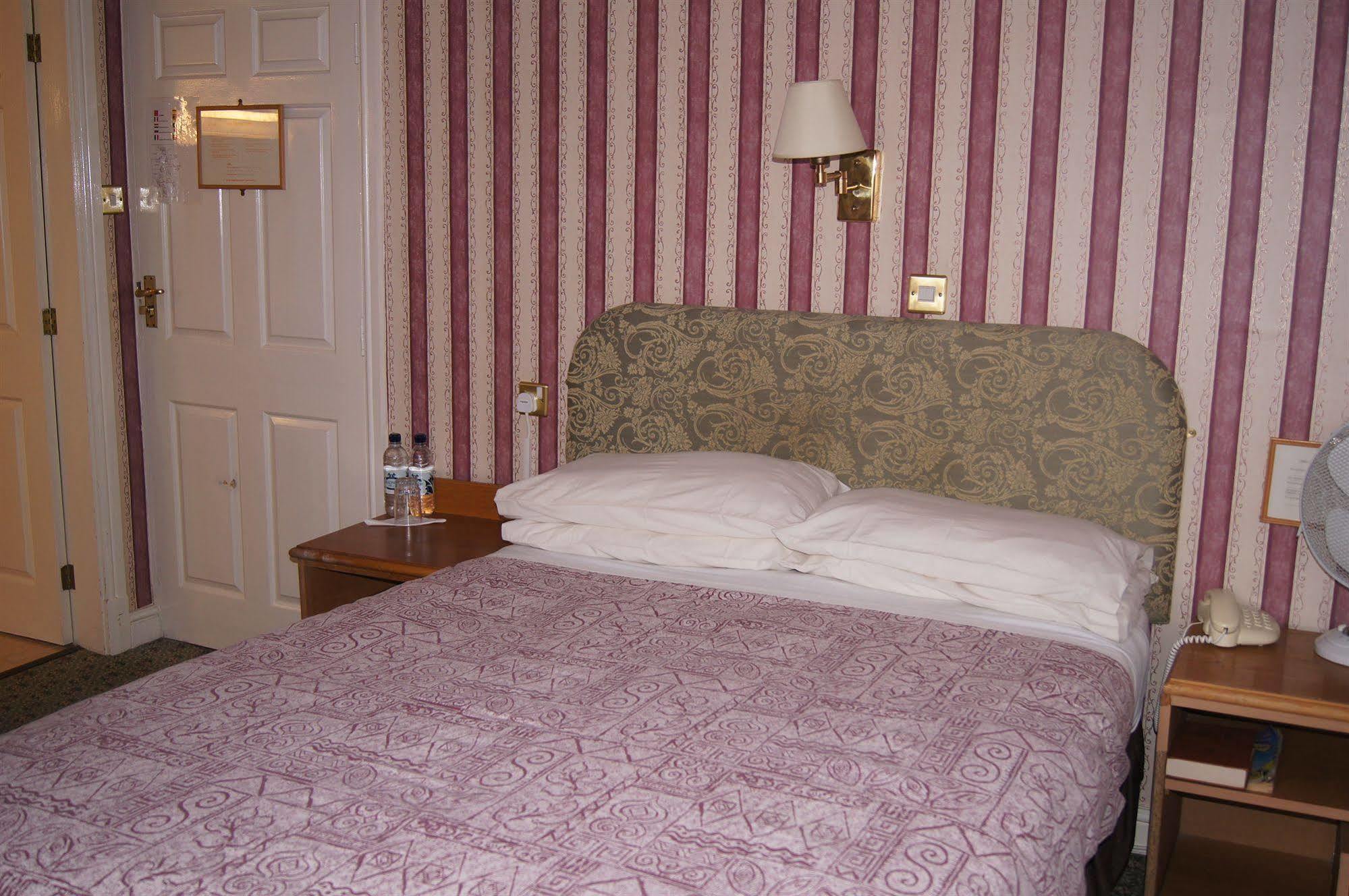 Castle Hotel Tamworth Buitenkant foto