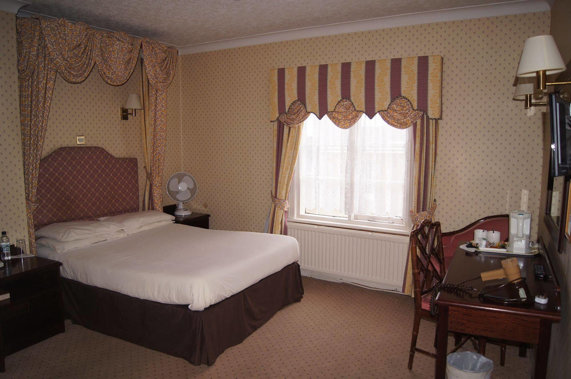 Castle Hotel Tamworth Buitenkant foto